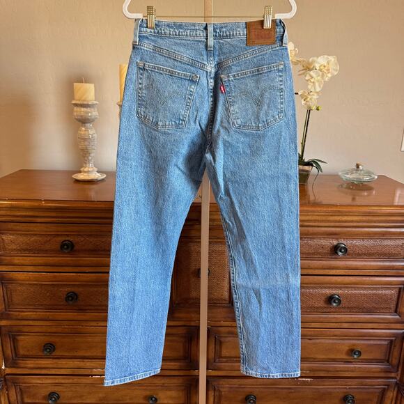 Levi’s Premium 501 Original Button Fly Jeans 28x30 Light Wash - Picture 9 of 11